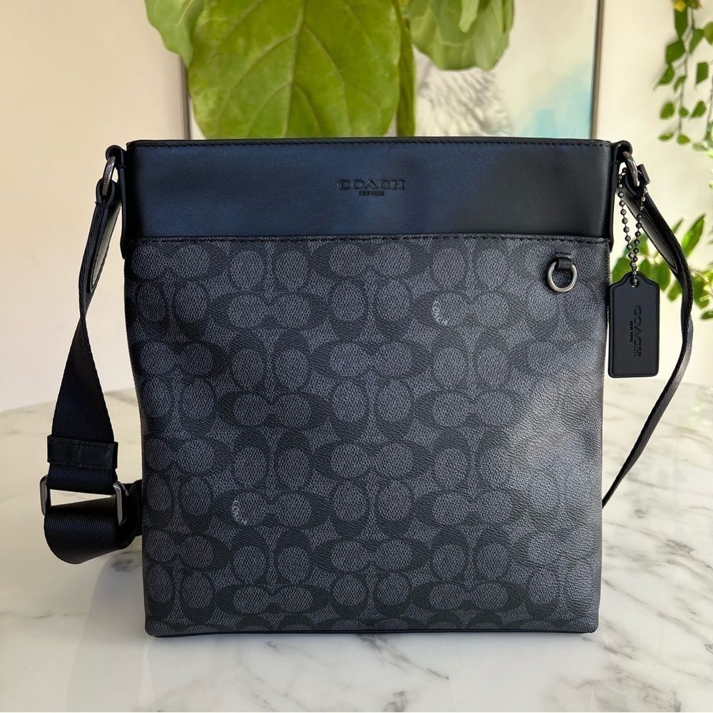 NWOT Coach Metropolitan Slim Messenger In Signature Canvas Charcoal Black 68368 - Picture 3 of 13